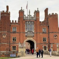 2019 Hampton Court Palace, East Molesey, UK.jpg
